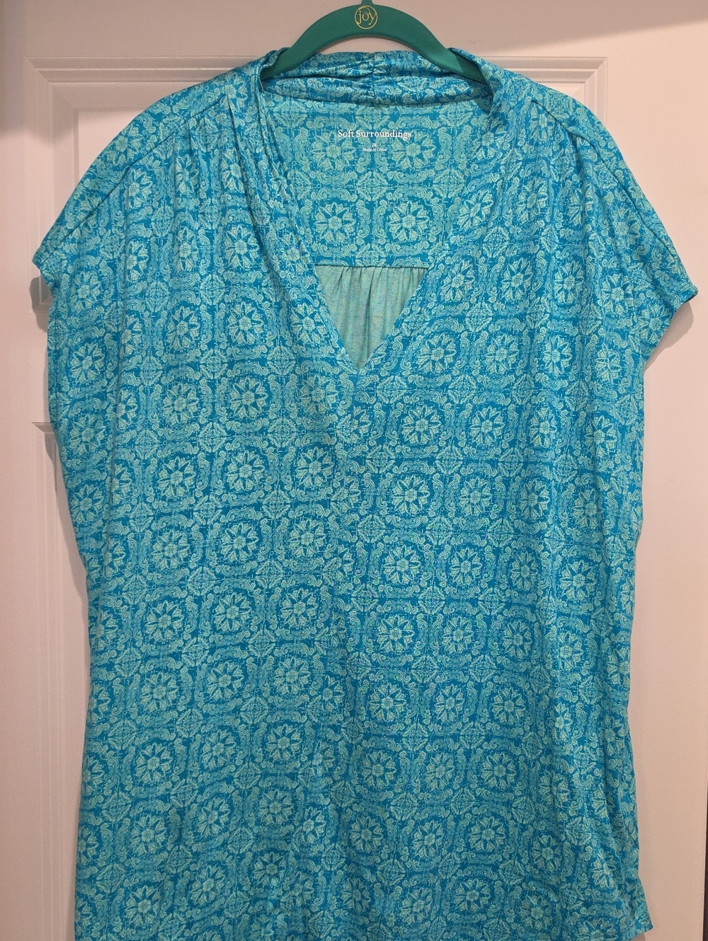 Soft Surroundings Turquoise Floral V-Neck Tee 2x